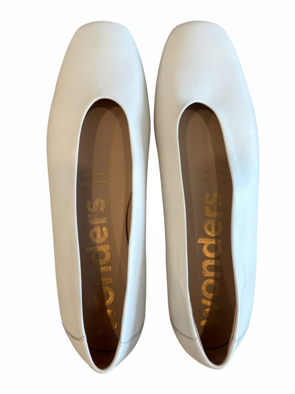 Wonders Women's Cream Square-Toe Ballet Flats